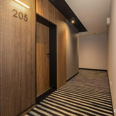 Apartment Port Basen & Jacuzzi *